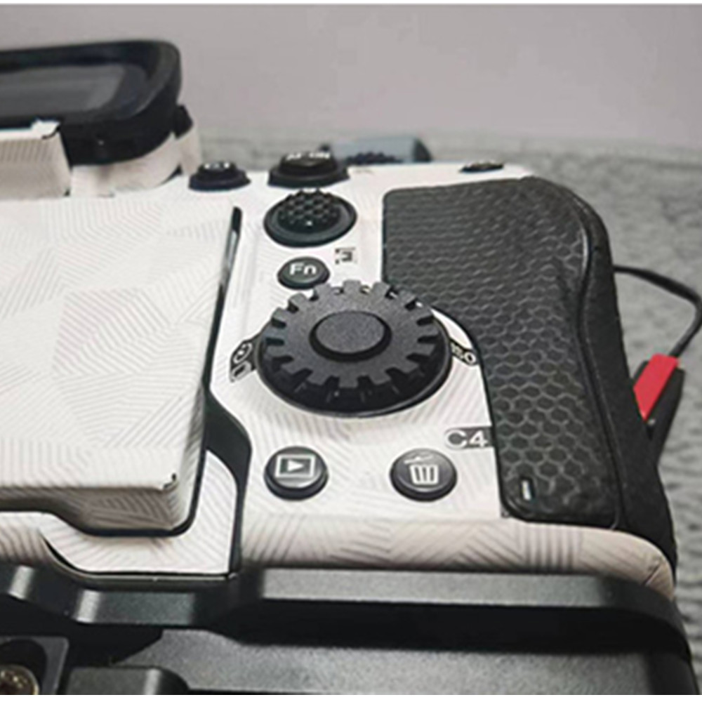 Adesivo per attacco ruota con  - Sony Camera Zv-E10 recensione e prezzo
